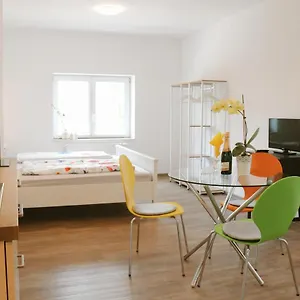 helles-apartment-fur-1-2-pers-mit-parkplatz-und-wifi.com-bavaria.com/