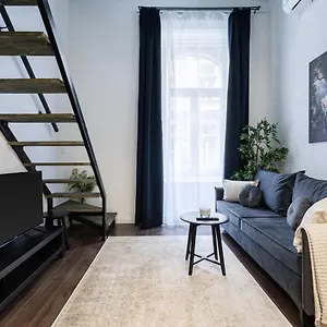 Apartment E41 - Trendy Boutique - Prime Spot By Bqa, Budapest